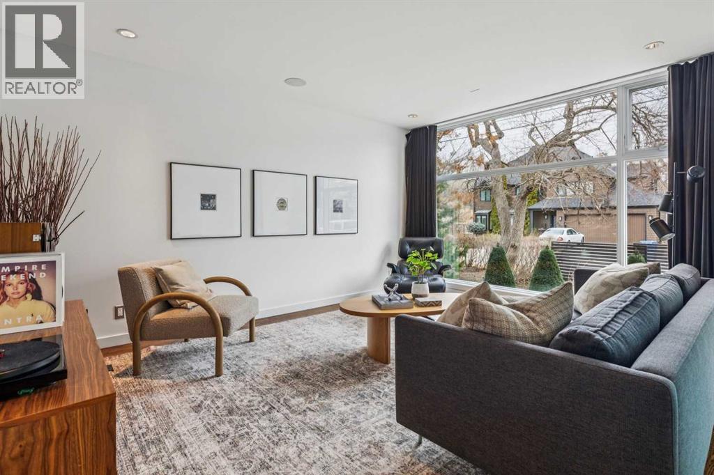 3905 Edison Crescent Sw, Calgary, Alberta  T2S 0X1 - Photo 4 - A2304132