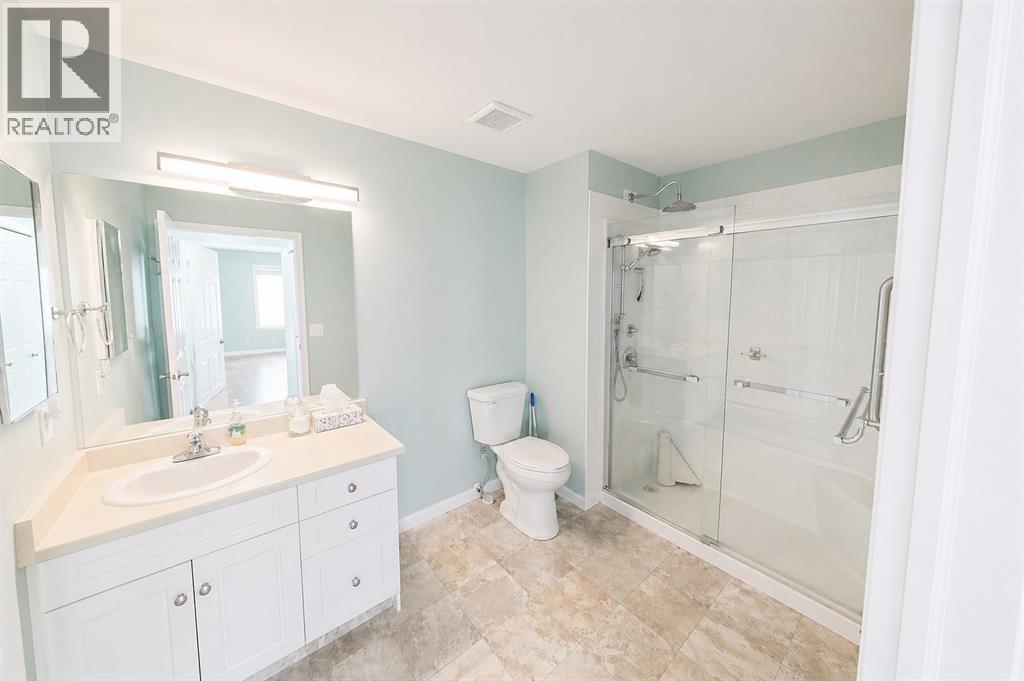 218 Centre Avenue W, Airdrie, Alberta  T4B 2M6 - Photo 17 - A2305162