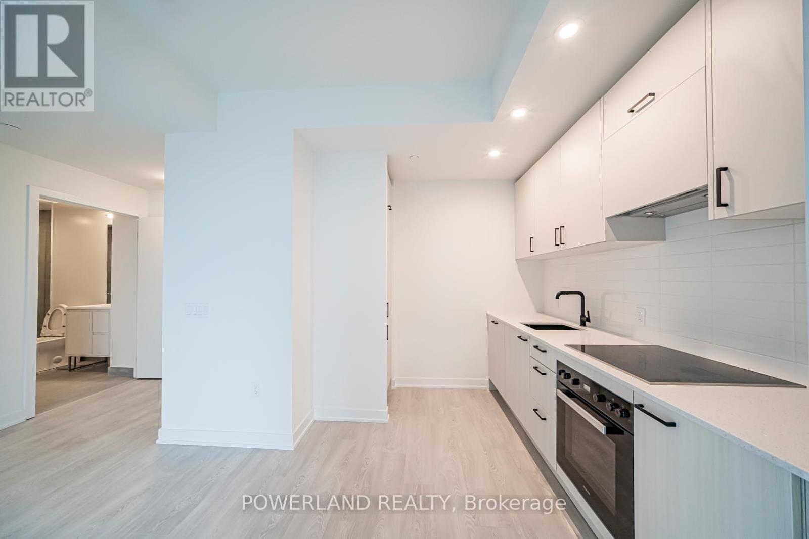 3005 - 1 Quarrington Lane, Toronto, Ontario  M3C 0S4 - Photo 14 - C13045674
