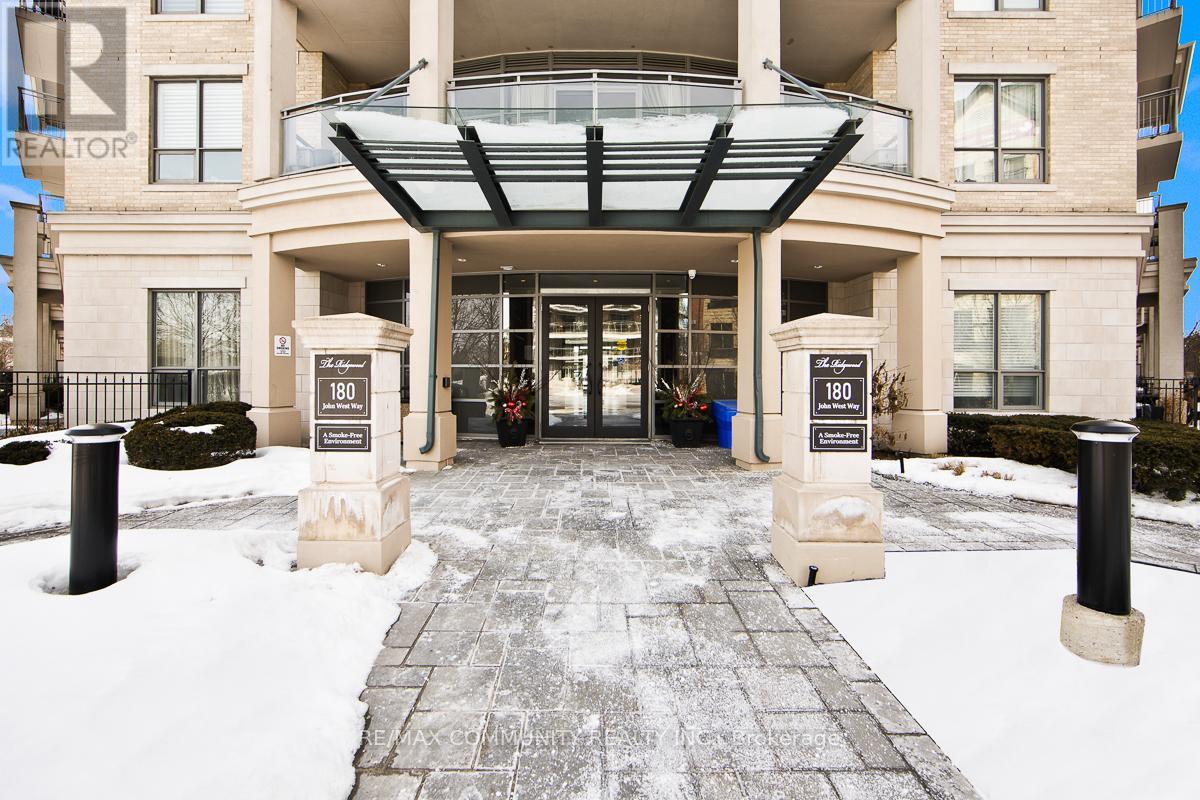 129 - 180 John West Way, Aurora, Ontario  L4G 0R3 - Photo 3 - N13045644