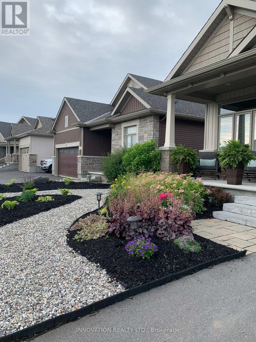 127 Elfin Grove, Ottawa, Ontario  K2V 0B9 - Photo 2 - X12869754