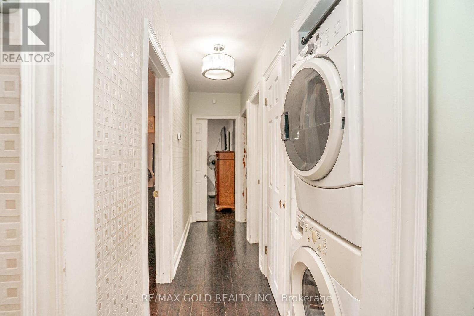 37 Carlyle Crescent, Brampton, Ontario  L6W 2Y9 - Photo 17 - W13045666