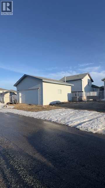 10620 72 Avenue, Grande Prairie, Alberta  T8W 2T6 - Photo 2 - A2303169