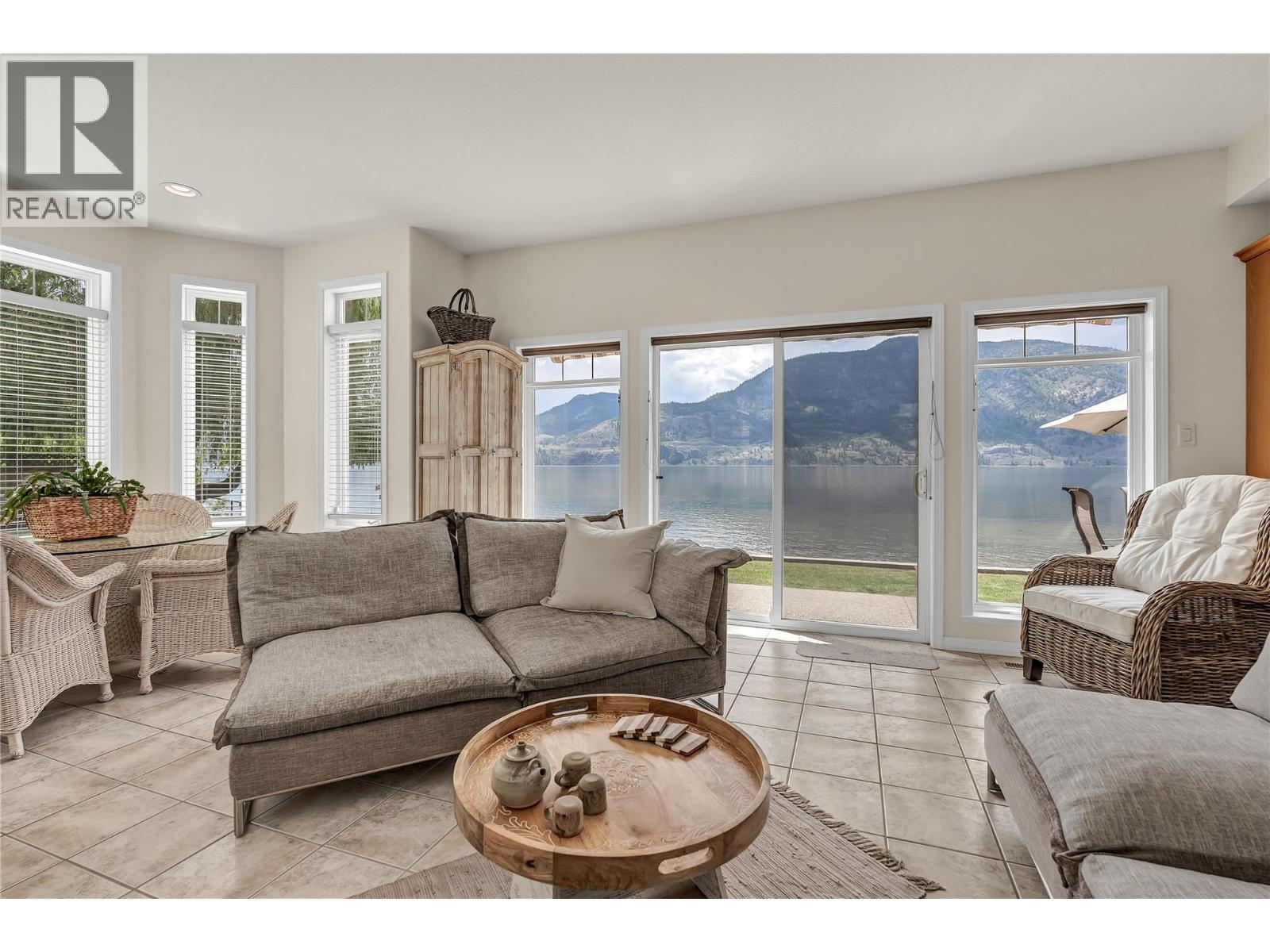 4597 Lakeside Road, Penticton, British Columbia  V2A 8W4 - Photo 16 - 10384842