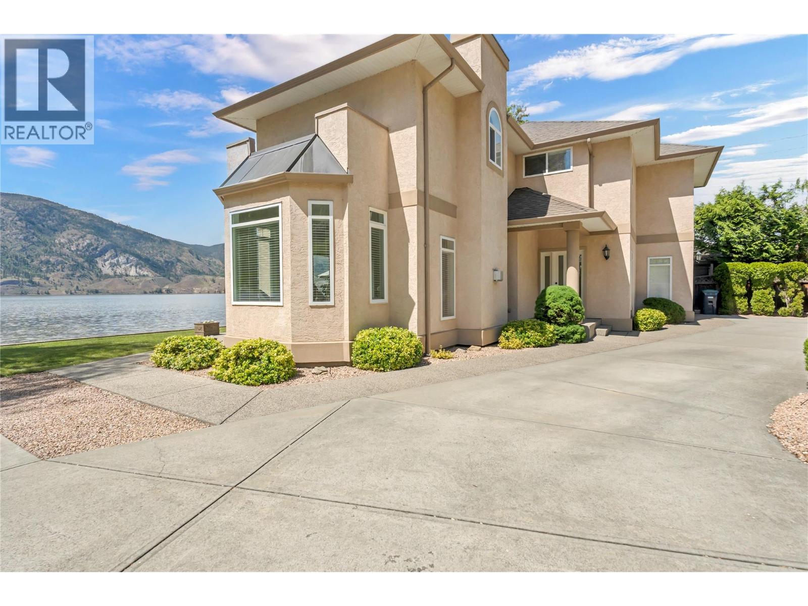 4597 Lakeside Road, Penticton, British Columbia  V2A 8W4 - Photo 10 - 10384842
