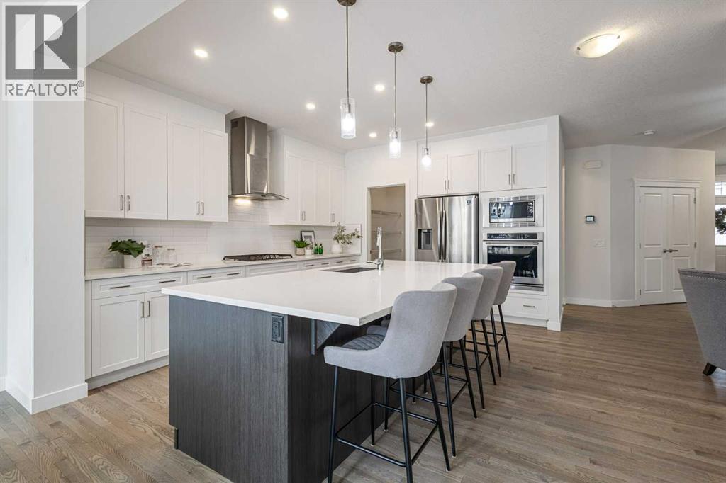 326 Crestmont Drive Sw, Calgary, Alberta  T3B 6G8 - Photo 10 - A2304352