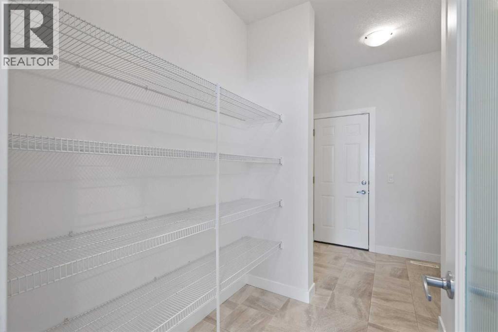 326 Crestmont Drive Sw, Calgary, Alberta  T3B 6G8 - Photo 18 - A2304352