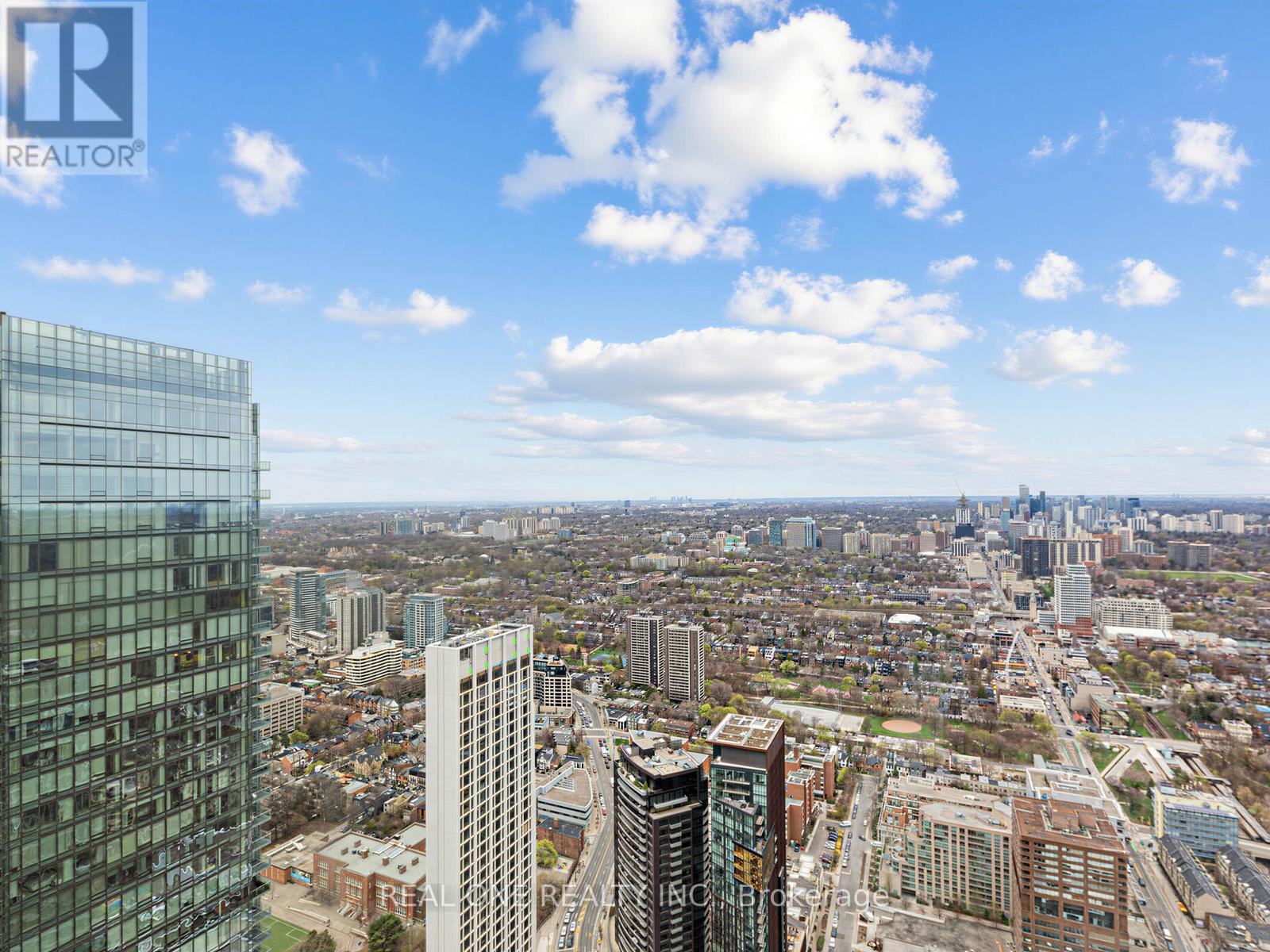 5703 - 11 Yorkville Avenue, Toronto, Ontario  M4W 0B7 - Photo 24 - C13044172