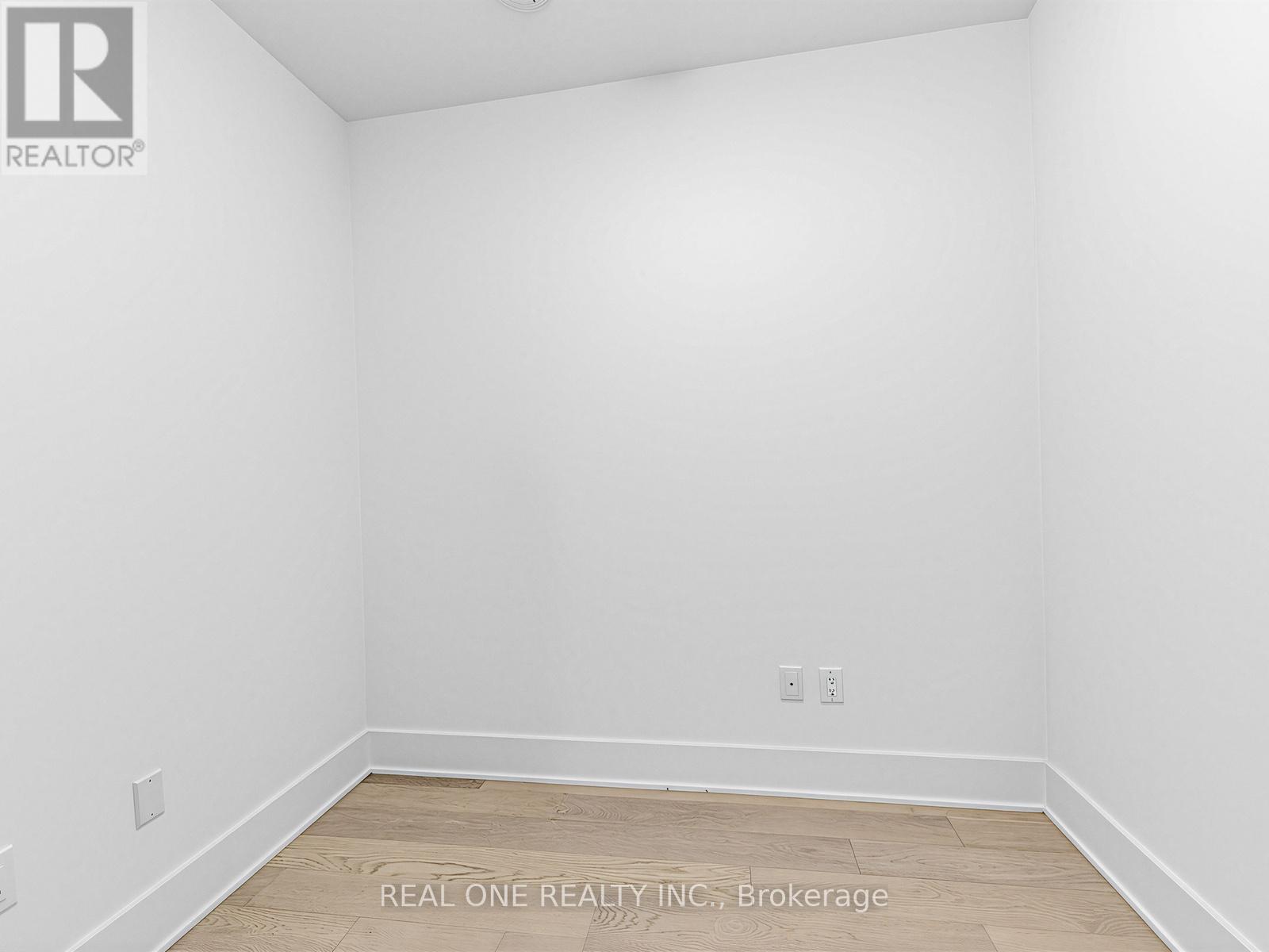 5703 - 11 Yorkville Avenue, Toronto, Ontario  M4W 0B7 - Photo 4 - C13044172