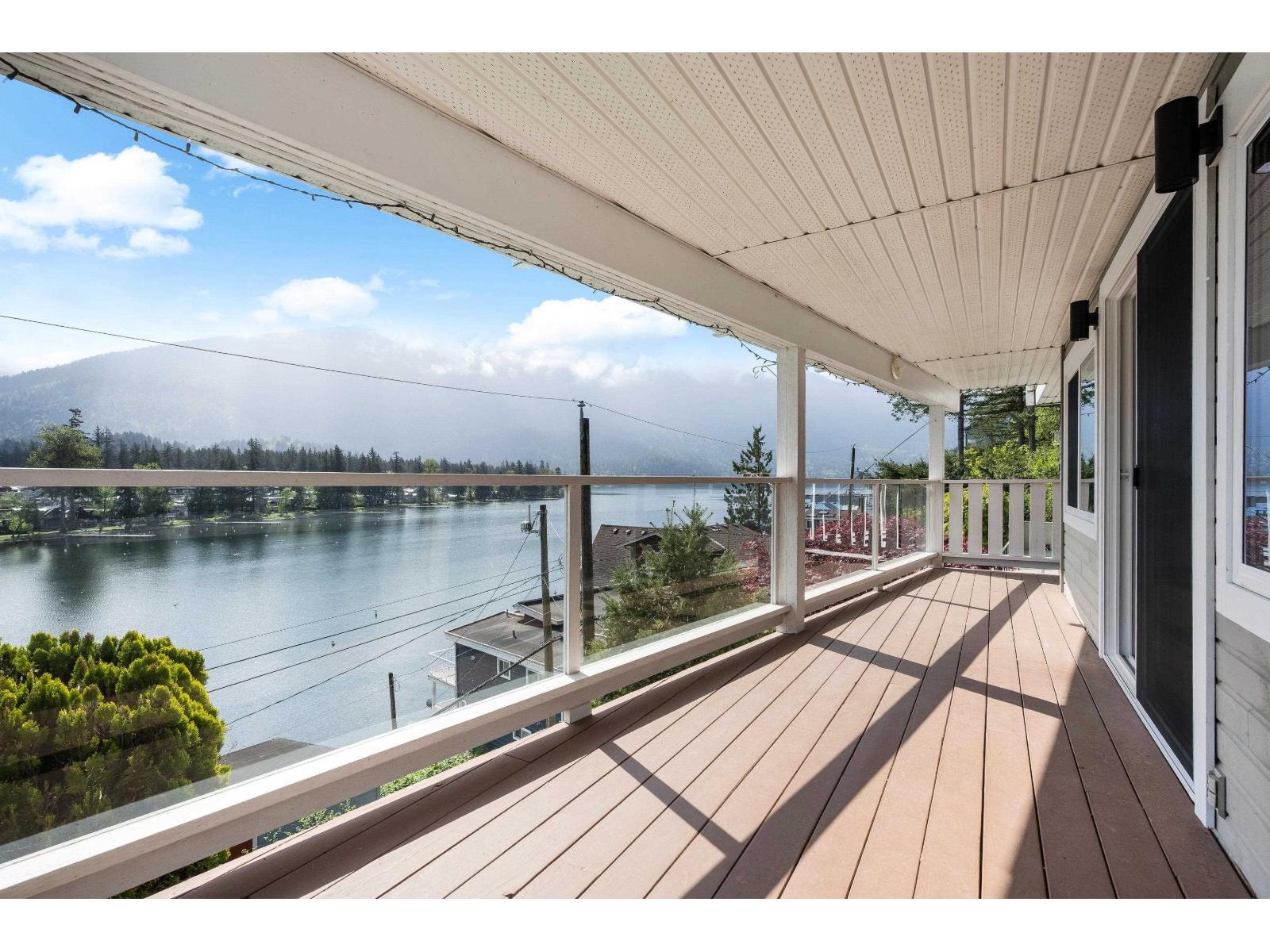 217 Lakeshore Drive, Cultus Lake North, Cultus Lake, British Columbia  V2R 5A1 - Photo 32 - R3115558