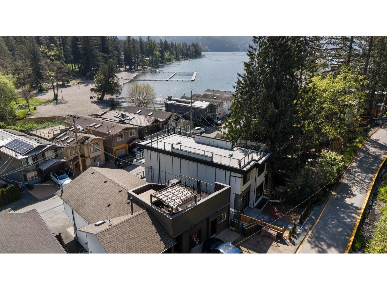 202 Lakeshore Drive, Cultus Lake North, Cultus Lake, British Columbia  V2R 5A1 - Photo 27 - R3115526