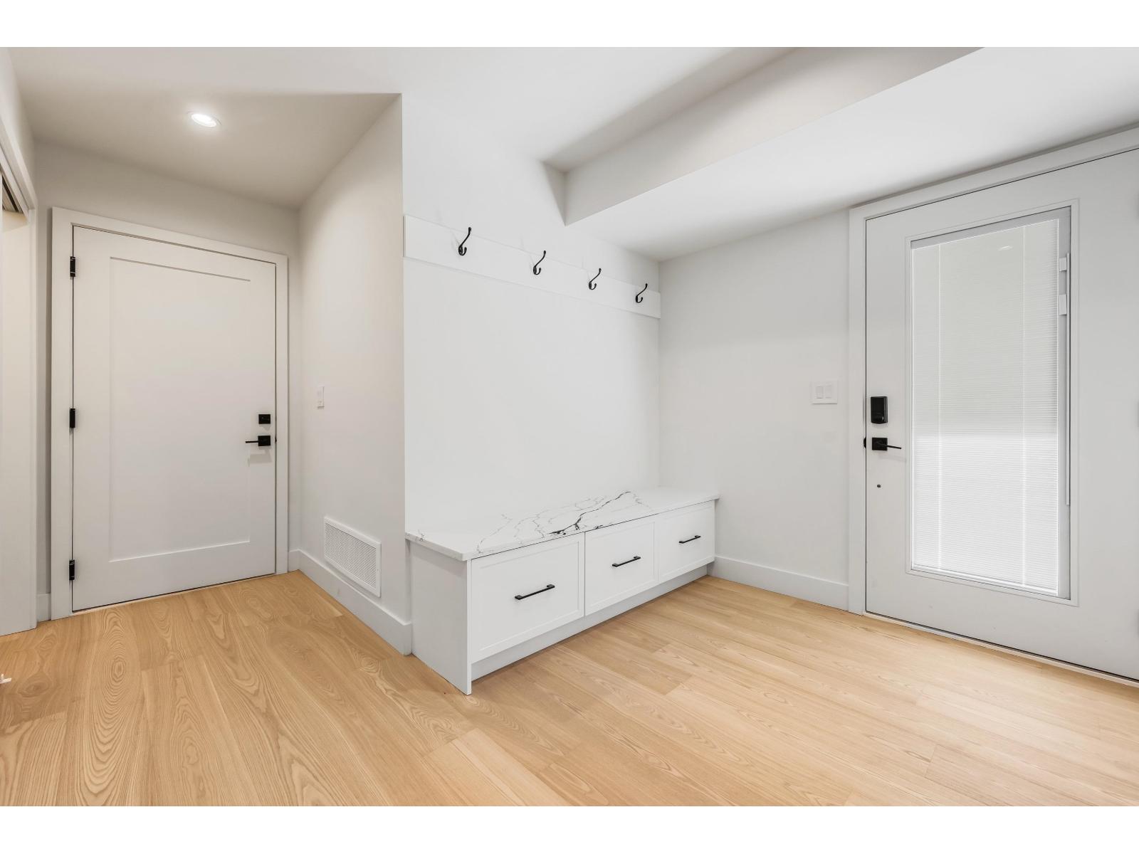 202 Lakeshore Drive, Cultus Lake North, Cultus Lake, British Columbia  V2R 5A1 - Photo 24 - R3115526