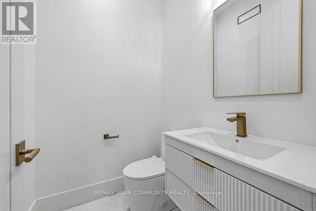 Aurelia Suite - 217 Churchill Avenue, Toronto, Ontario  M2R 1E2 - Photo 12 - C13044038