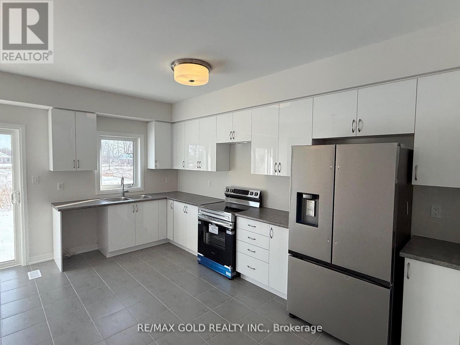 37 - 313 Conklin Road S, Brantford, Ontario  N3T 5L5 - Photo 3 - X12988188