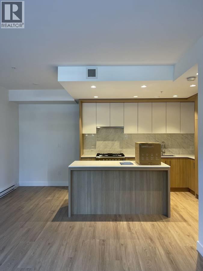 6085 Irmin Street, Burnaby, British Columbia  V5J 5C5 - Photo 4 - R3115847