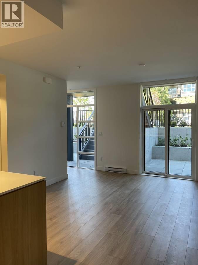 6085 Irmin Street, Burnaby, British Columbia  V5J 5C5 - Photo 5 - R3115847