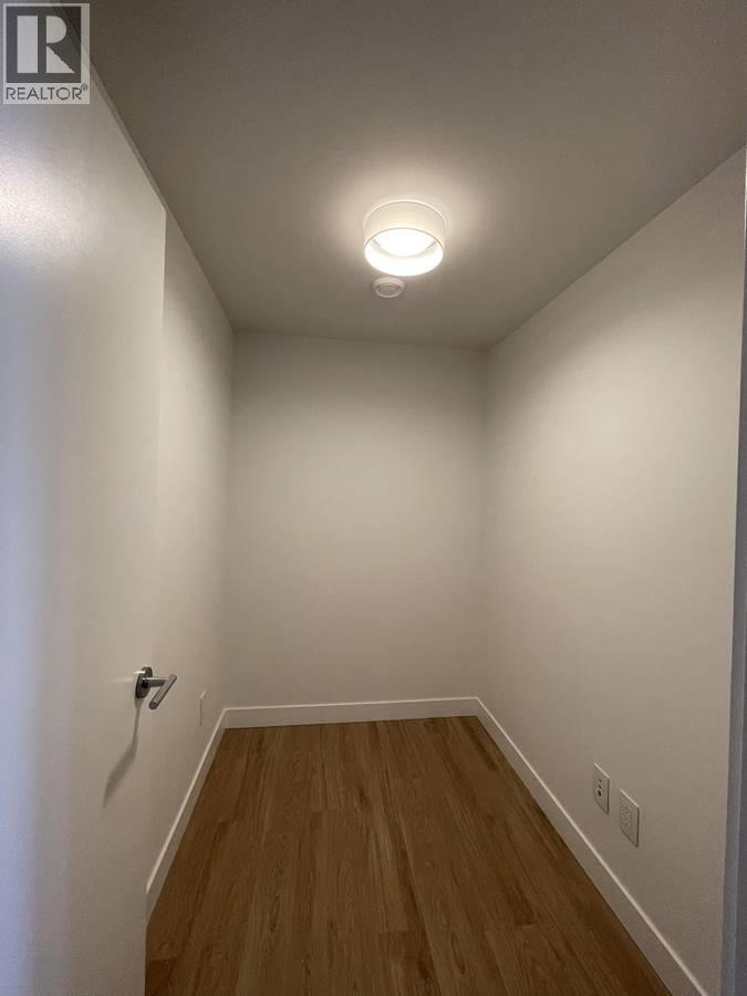 6085 Irmin Street, Burnaby, British Columbia  V5J 5C5 - Photo 9 - R3115847