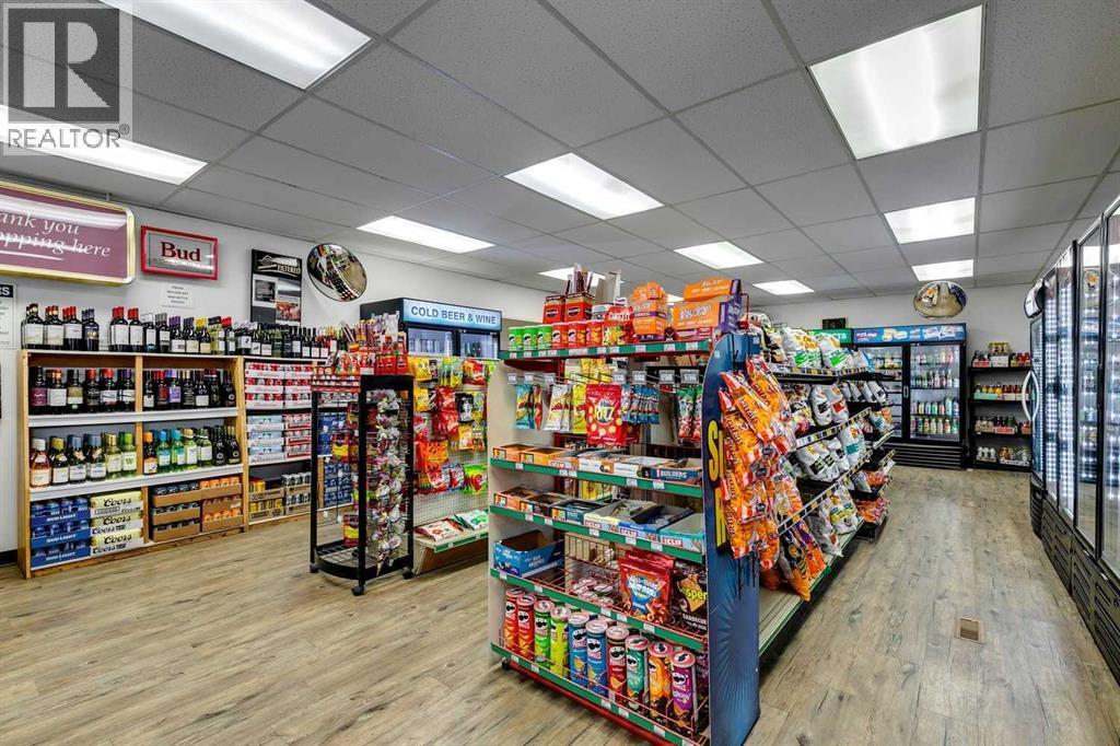 186007 Priddis Valley Road W, Rural Foothills County, Alberta  T0L 1W1 - Photo 9 - A2215153