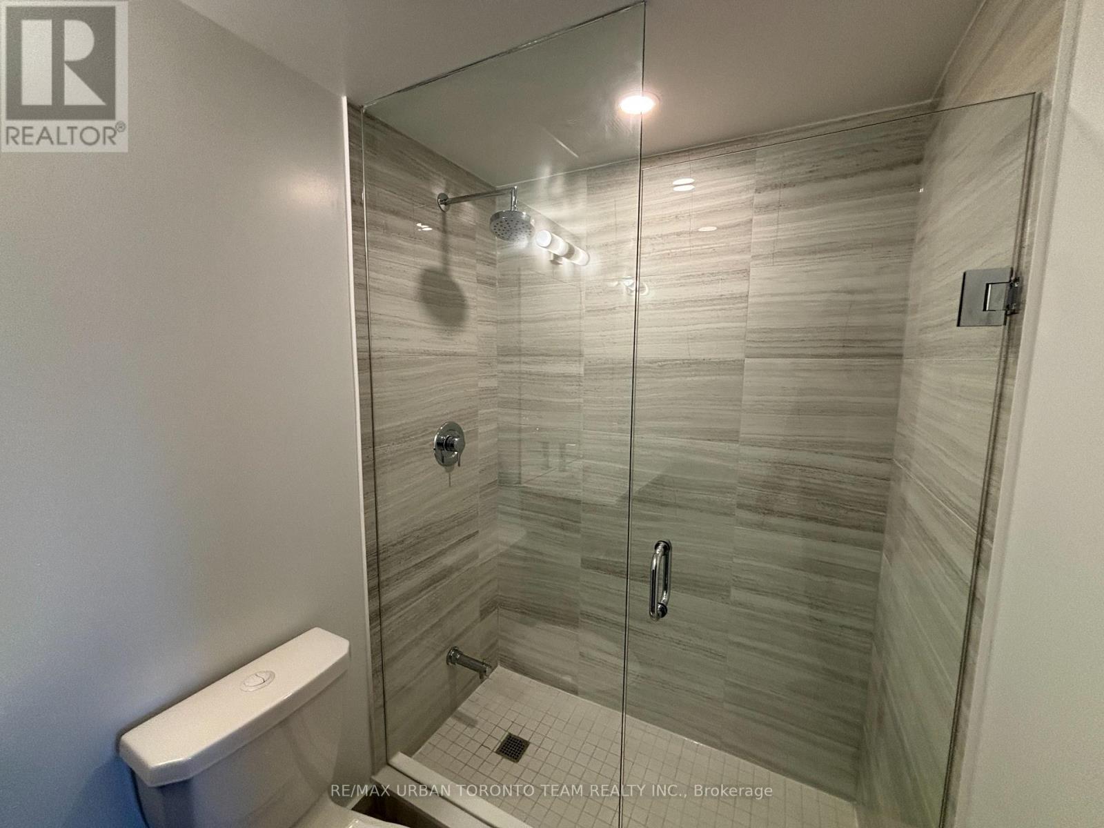 803 - 180 Front Street E, Toronto, Ontario  M5A 0A9 - Photo 8 - C13045684