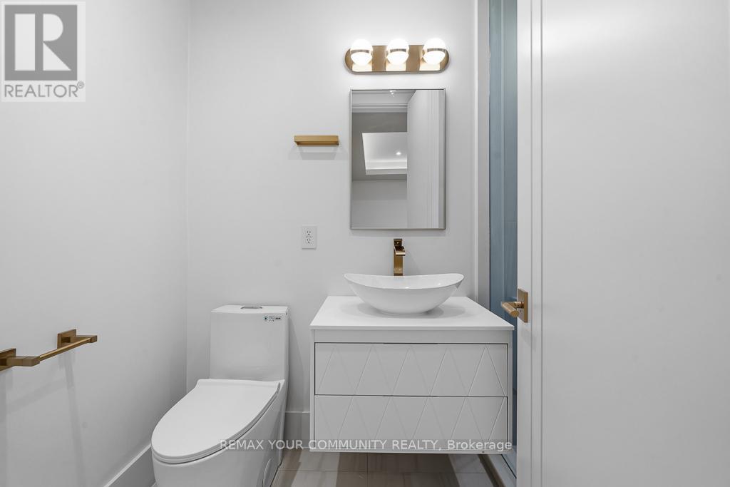 Ember Suite - 217 Churchill Avenue, Toronto, Ontario  M2R 1E2 - Photo 14 - C13044034