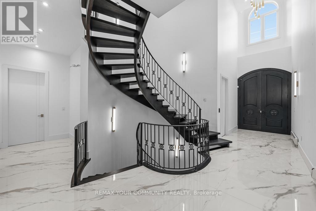 Ember Suite - 217 Churchill Avenue, Toronto, Ontario  M2R 1E2 - Photo 4 - C13044034