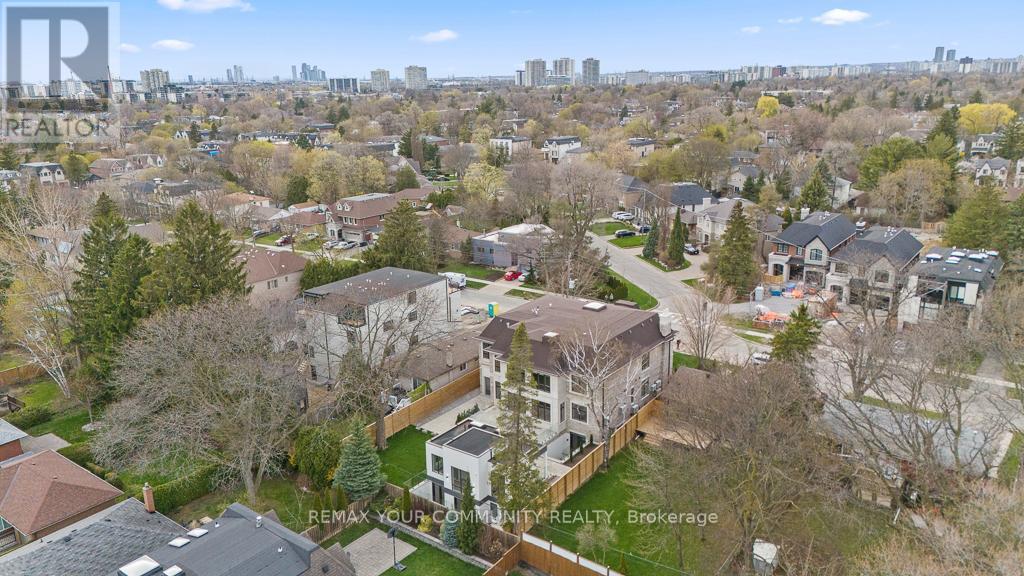 Nova Suite - 217 Churchill Avenue, Toronto, Ontario  M2R 1E2 - Photo 4 - C13044040