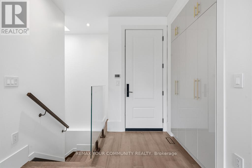 Nova Suite - 217 Churchill Avenue, Toronto, Ontario  M2R 1E2 - Photo 6 - C13044040