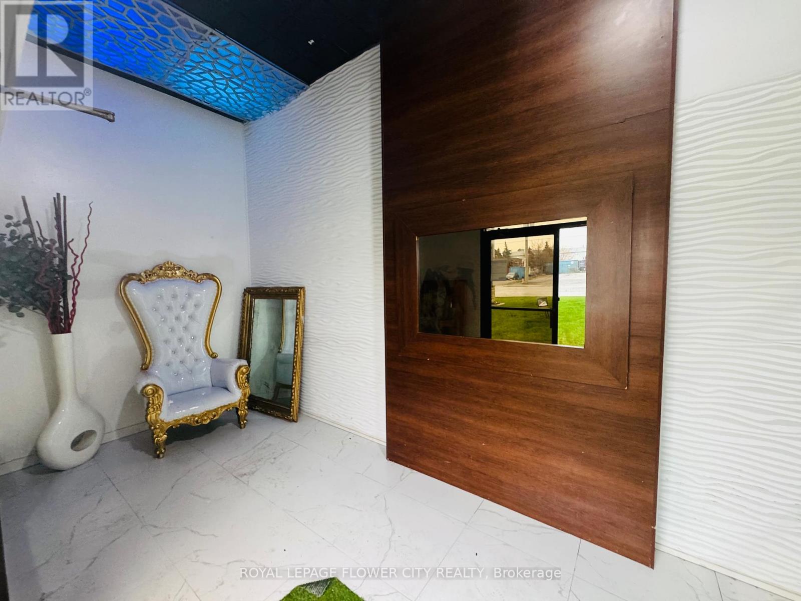 Unit #1, 2 ,3 - 1300 Britannia Road E, Mississauga, Ontario  L4W 1C8 - Photo 11 - W13044756