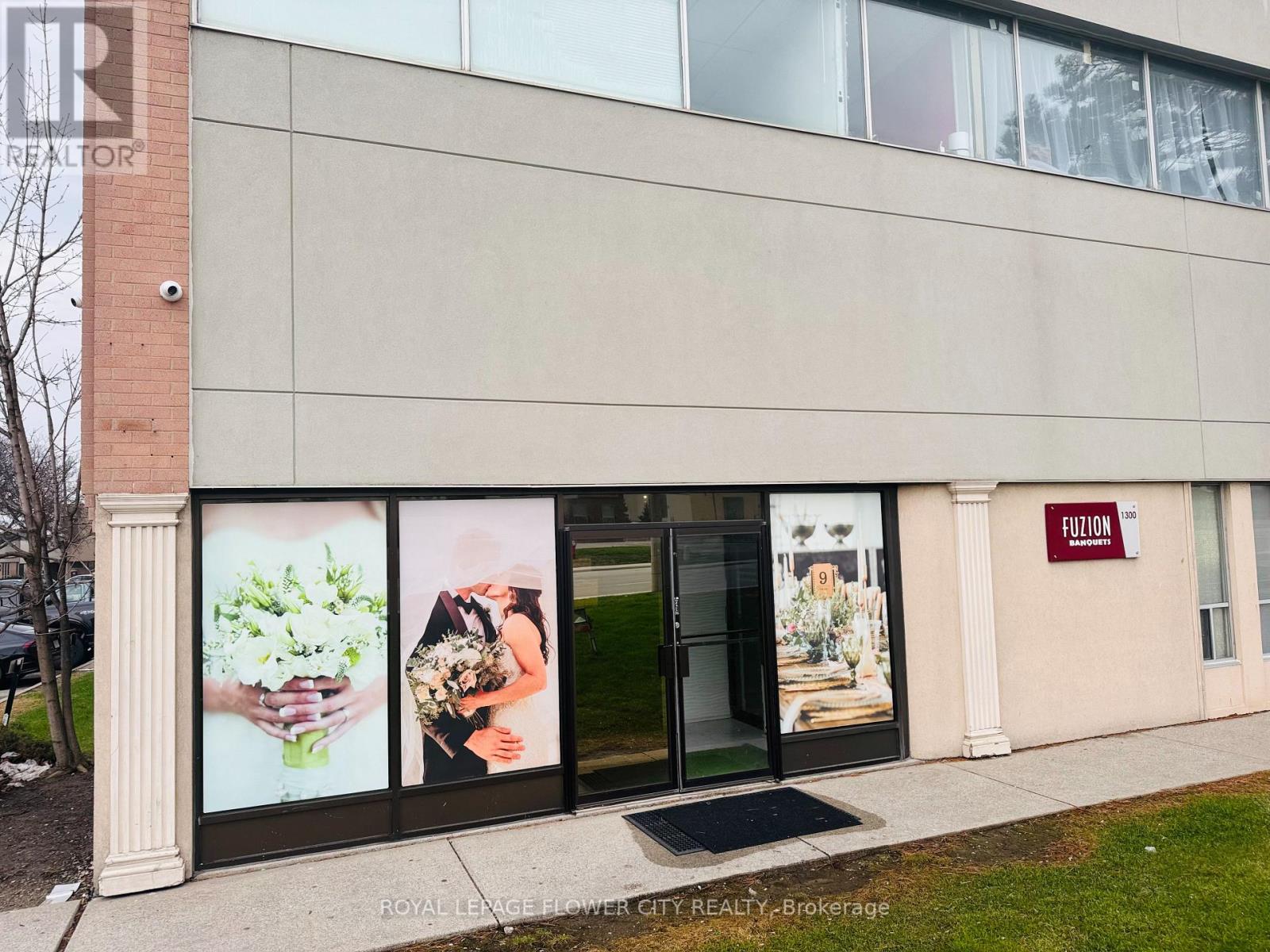 Unit #1, 2 ,3 - 1300 Britannia Road E, Mississauga, Ontario  L4W 1C8 - Photo 5 - W13044756