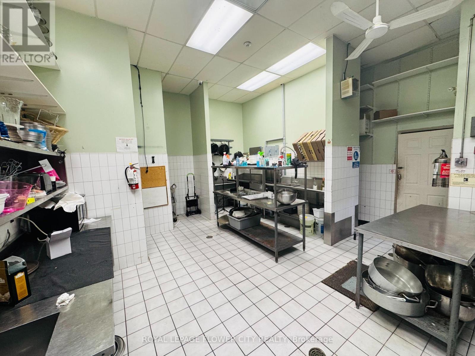 Unit #1, 2 ,3 - 1300 Britannia Road E, Mississauga, Ontario  L4W 1C8 - Photo 17 - W13044756