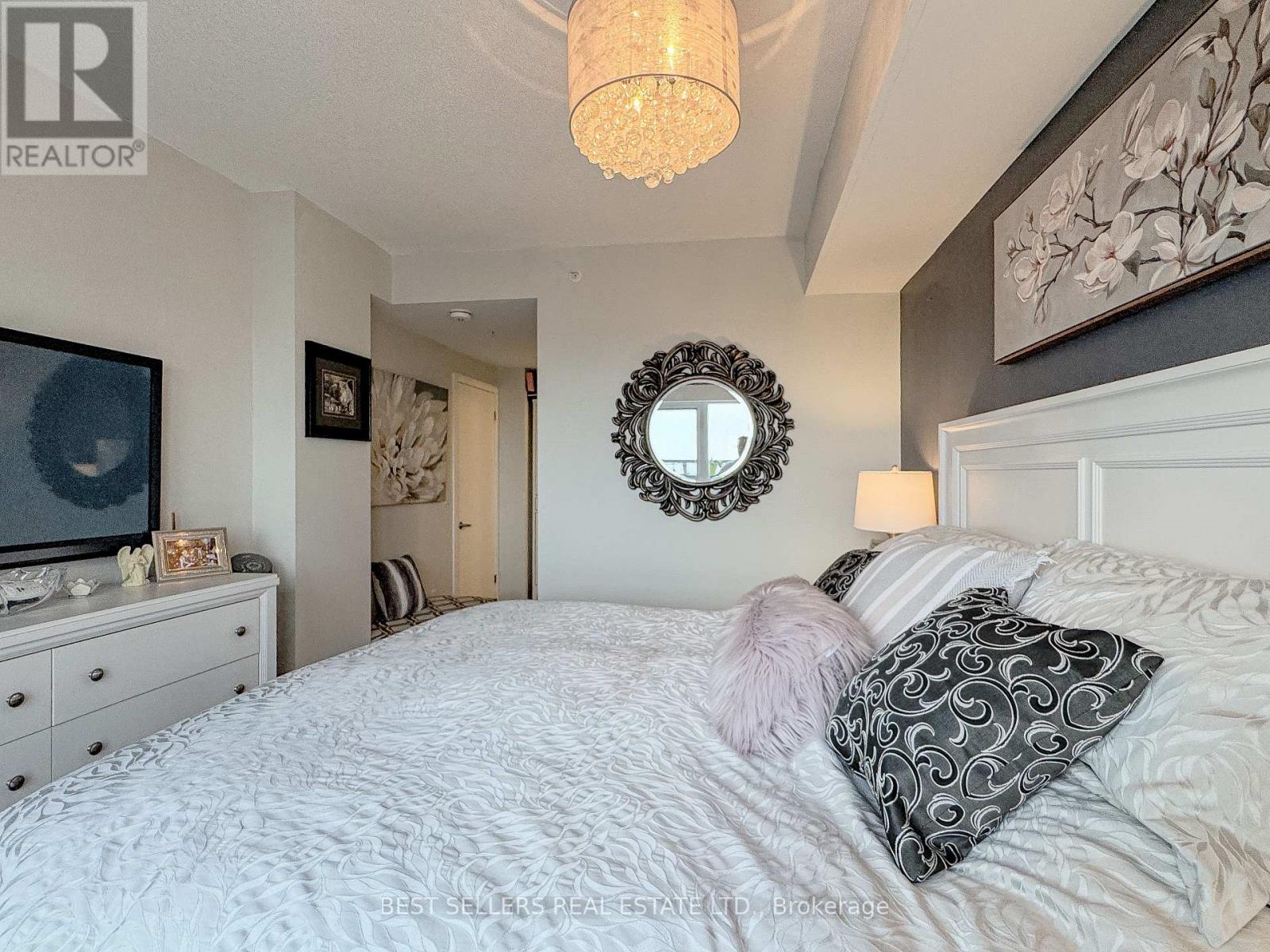 607 - 550 North Service Road, Grimsby, Ontario  L3M 4E8 - Photo 15 - X12881596