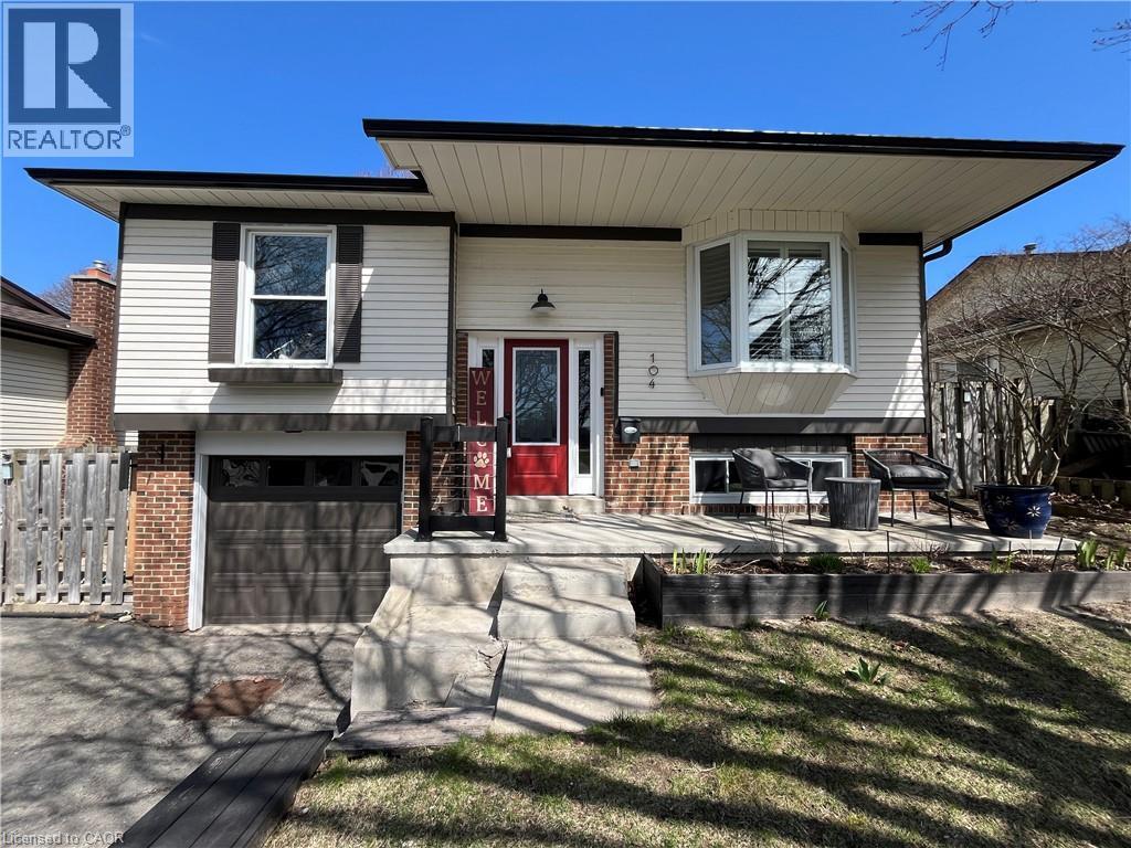 104 Cindy Avenue, Cambridge, Ontario  N3C 3J2 - Photo 2 - 40807877