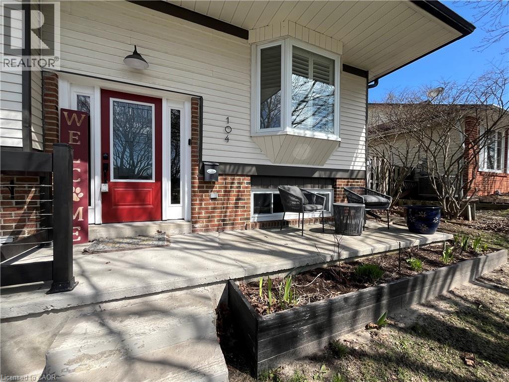 104 Cindy Avenue, Cambridge, Ontario  N3C 3J2 - Photo 3 - 40807877