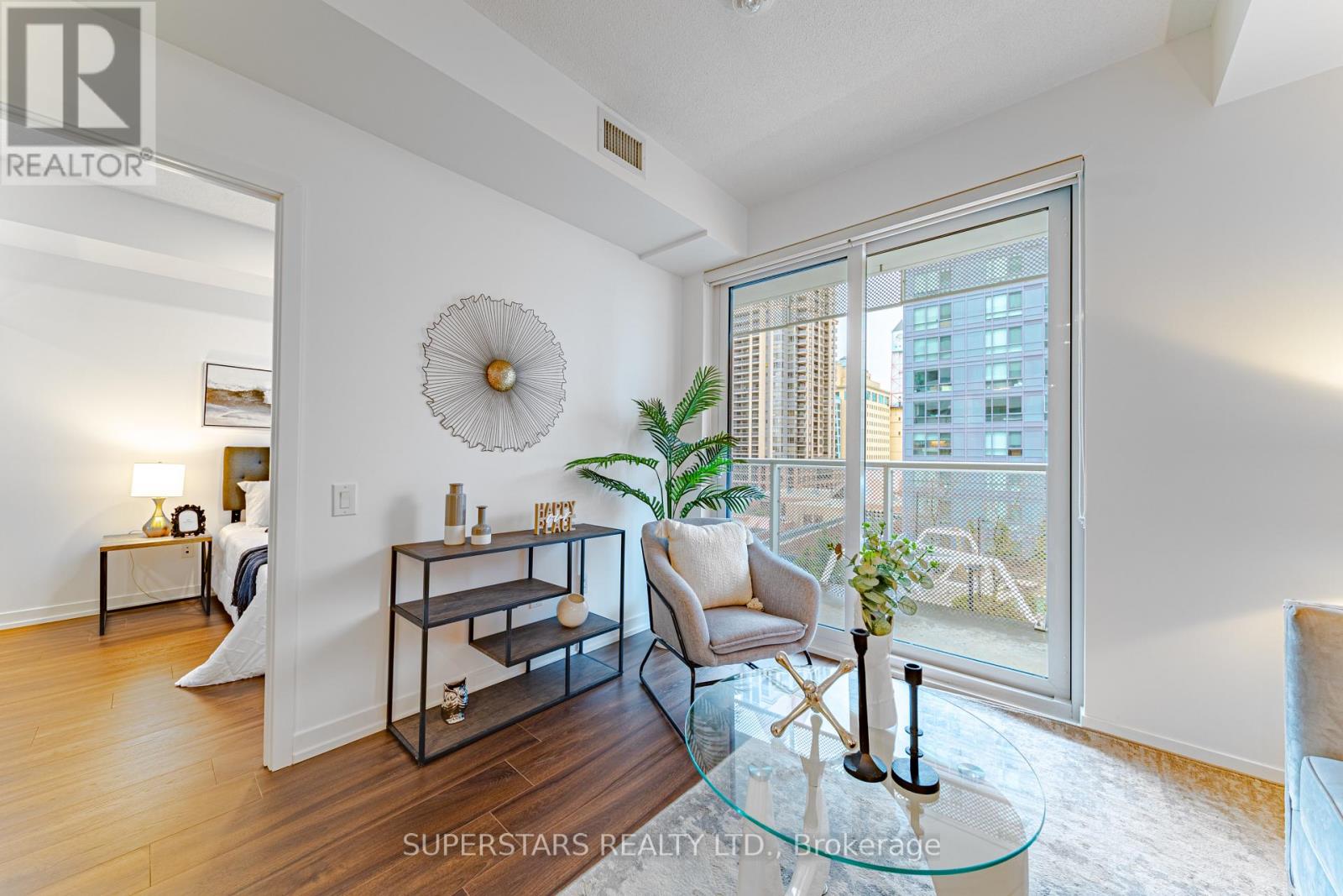 807 - 4065 Confederation Parkway, Mississauga, Ontario  L5B 0L4 - Photo 11 - W13045678