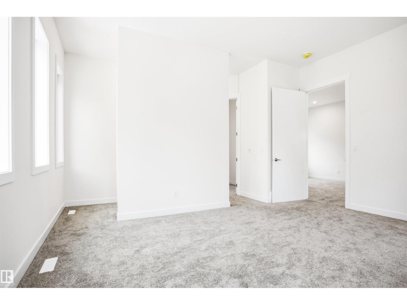 9807 90 Av Nw, Edmonton, Alberta  T6E 2T2 - Photo 30 - E4479612