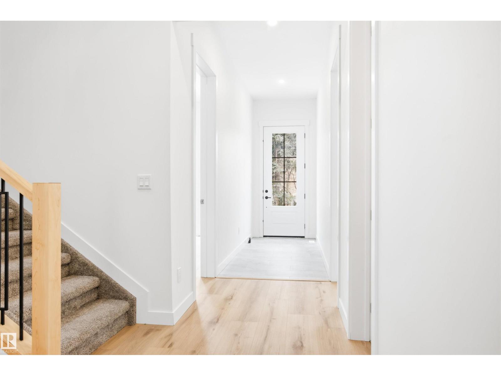 9807 90 Av Nw, Edmonton, Alberta  T6E 2T2 - Photo 8 - E4479612