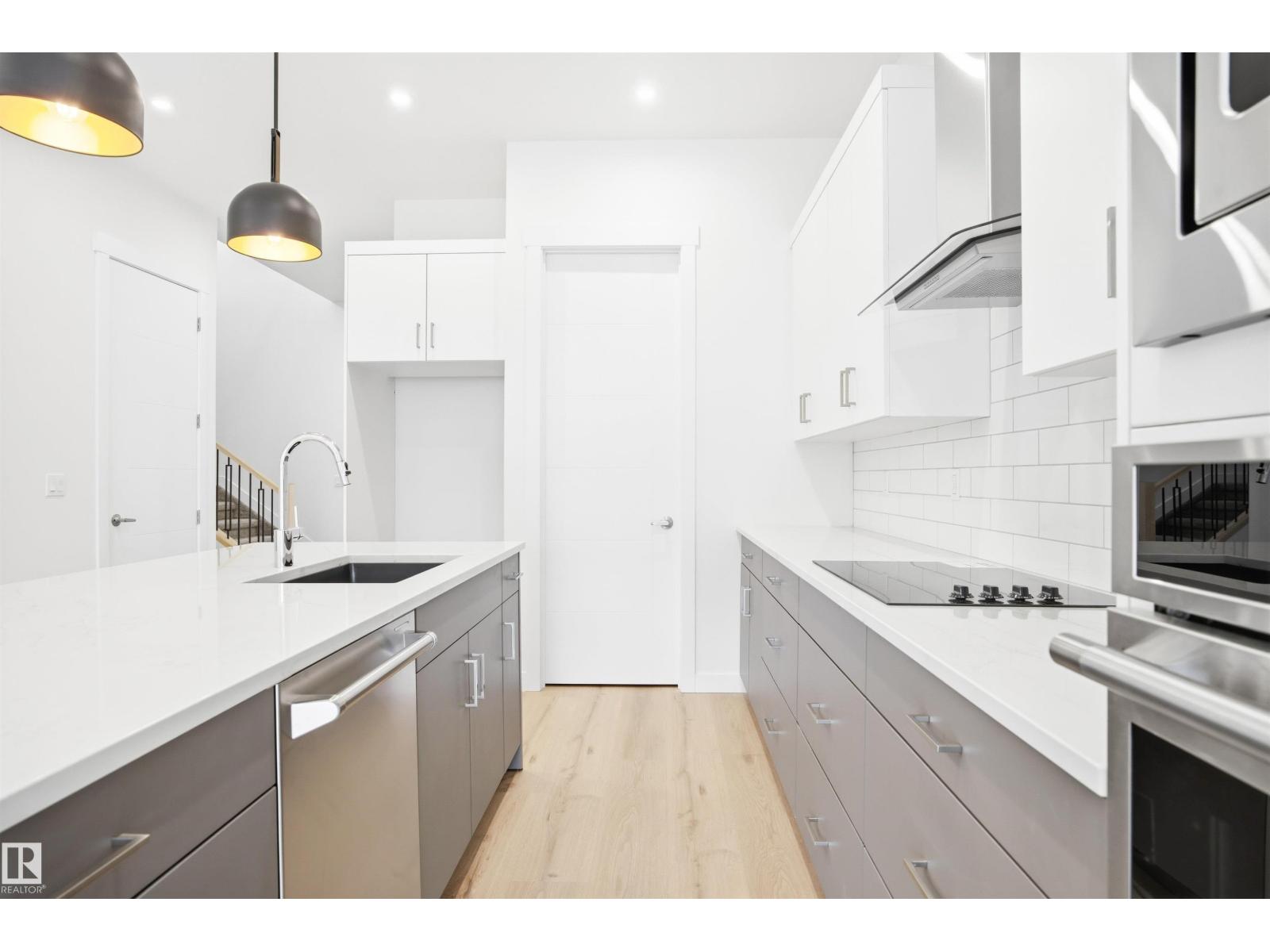 9807 90 Av Nw, Edmonton, Alberta  T6E 2T2 - Photo 16 - E4479612