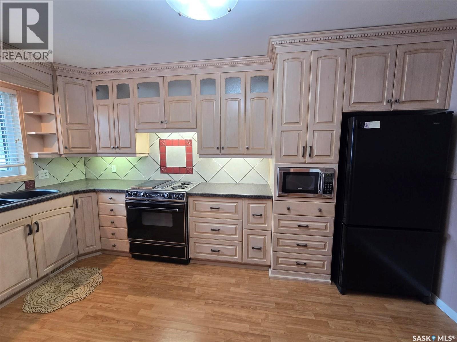 904 Alice Street, Grenfell, Saskatchewan  S0G 2B0 - Photo 15 - SK033973