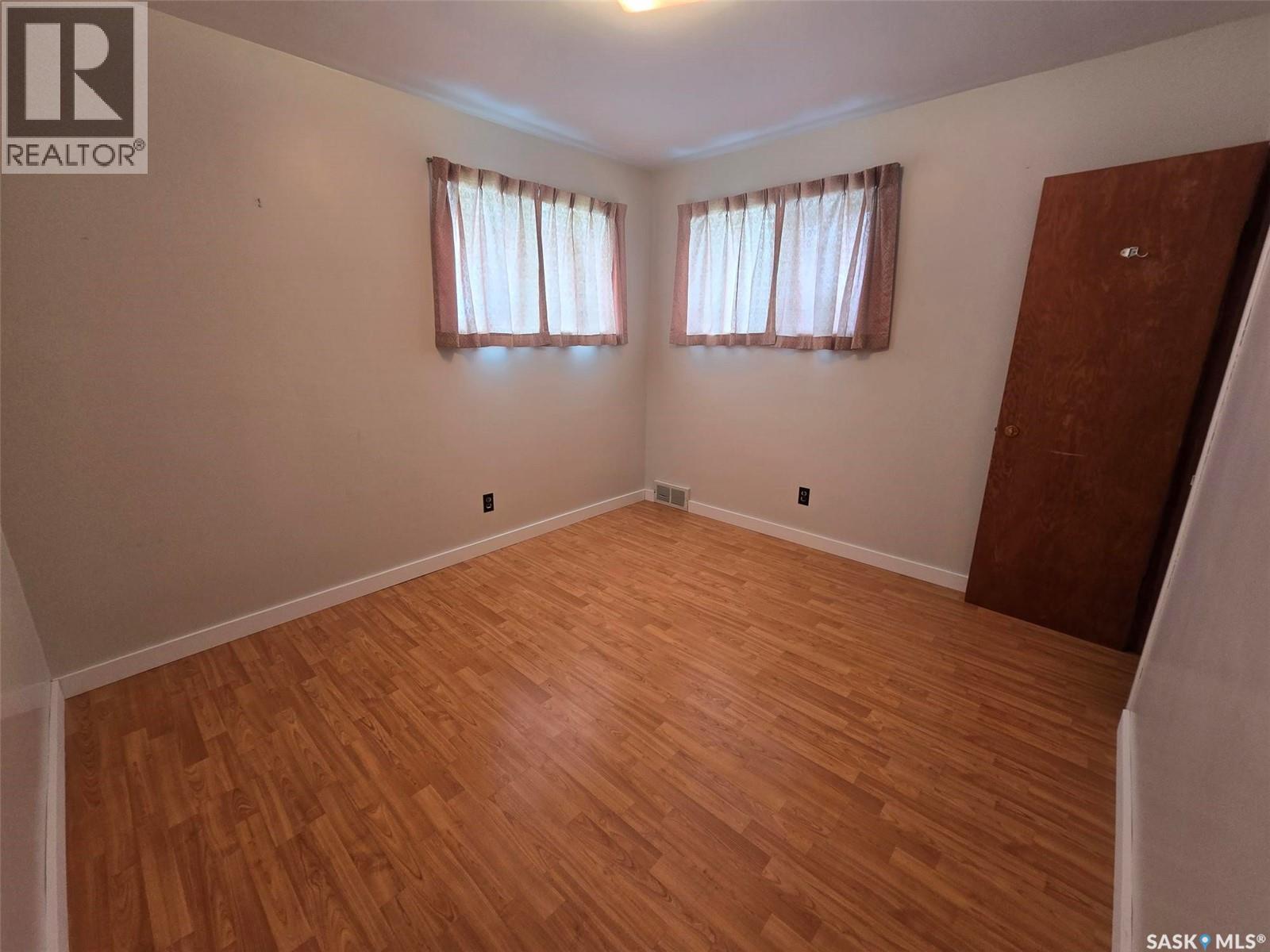 904 Alice Street, Grenfell, Saskatchewan  S0G 2B0 - Photo 21 - SK033973