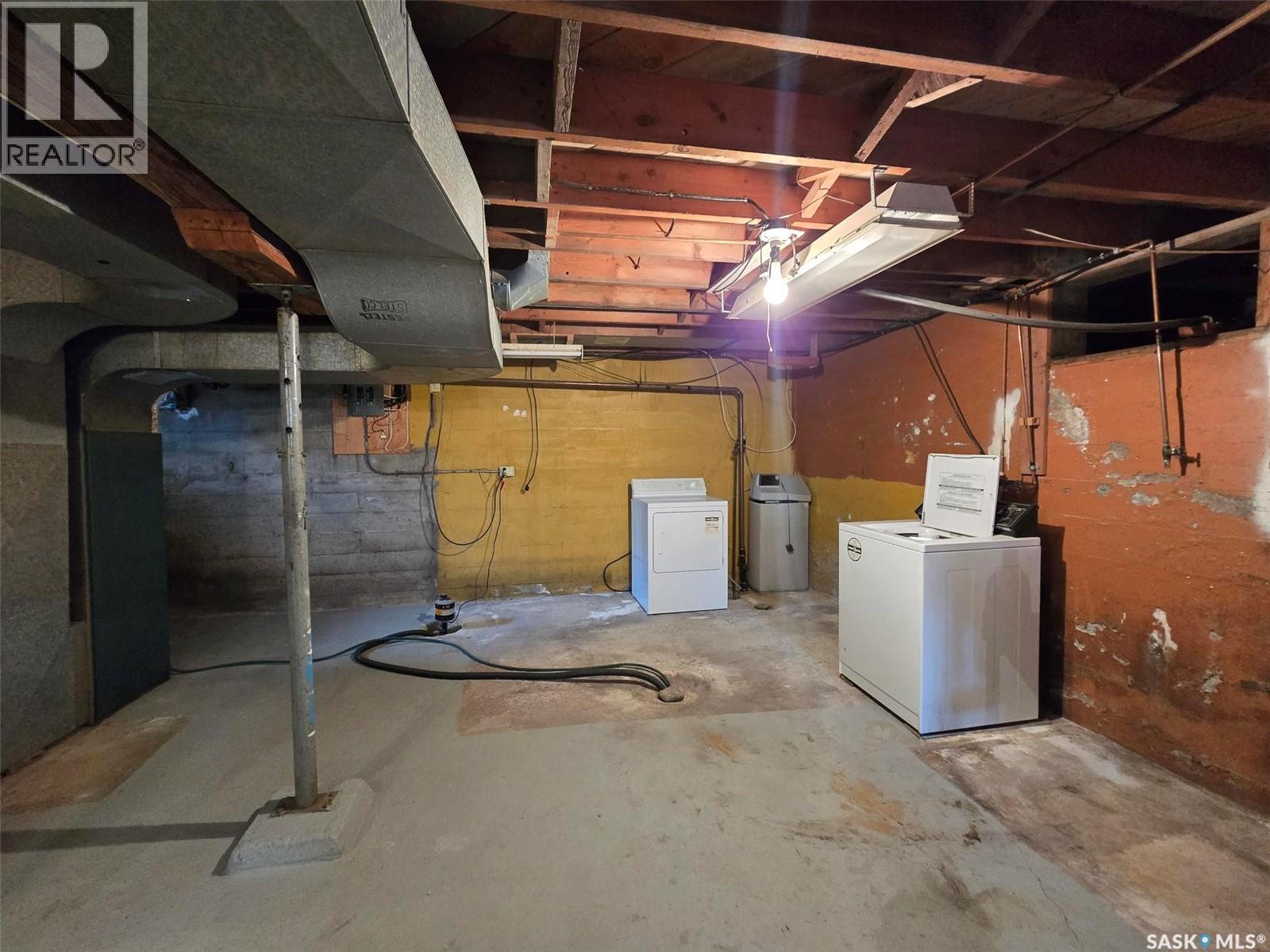 904 Alice Street, Grenfell, Saskatchewan  S0G 2B0 - Photo 37 - SK033973