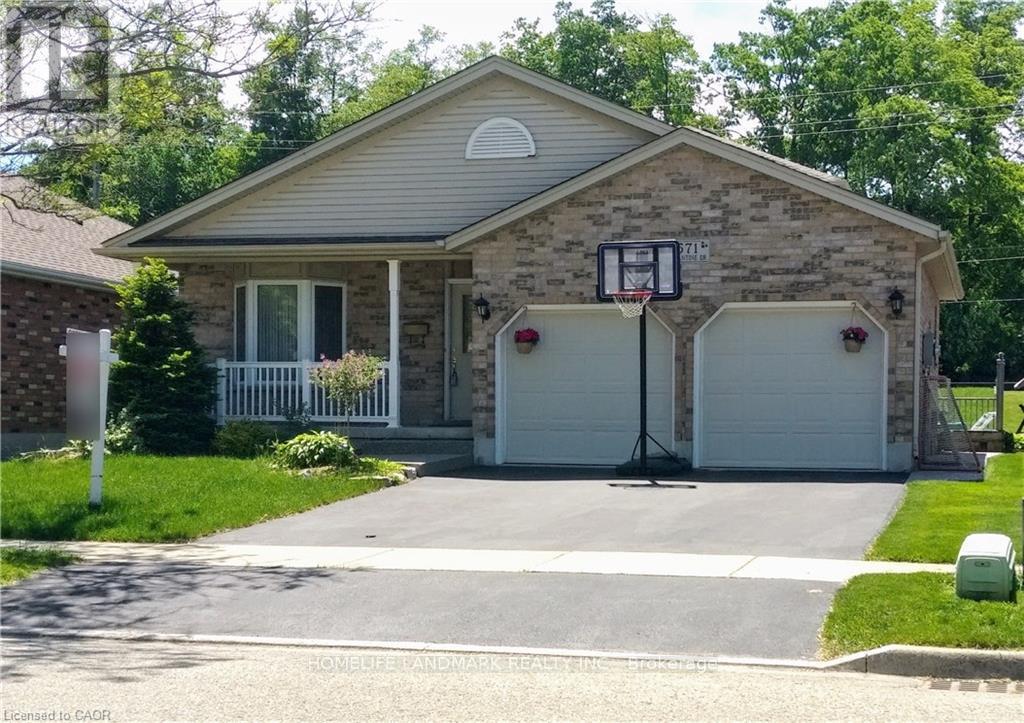 571 BRIGANTINE DRIVE, Waterloo, Ontario