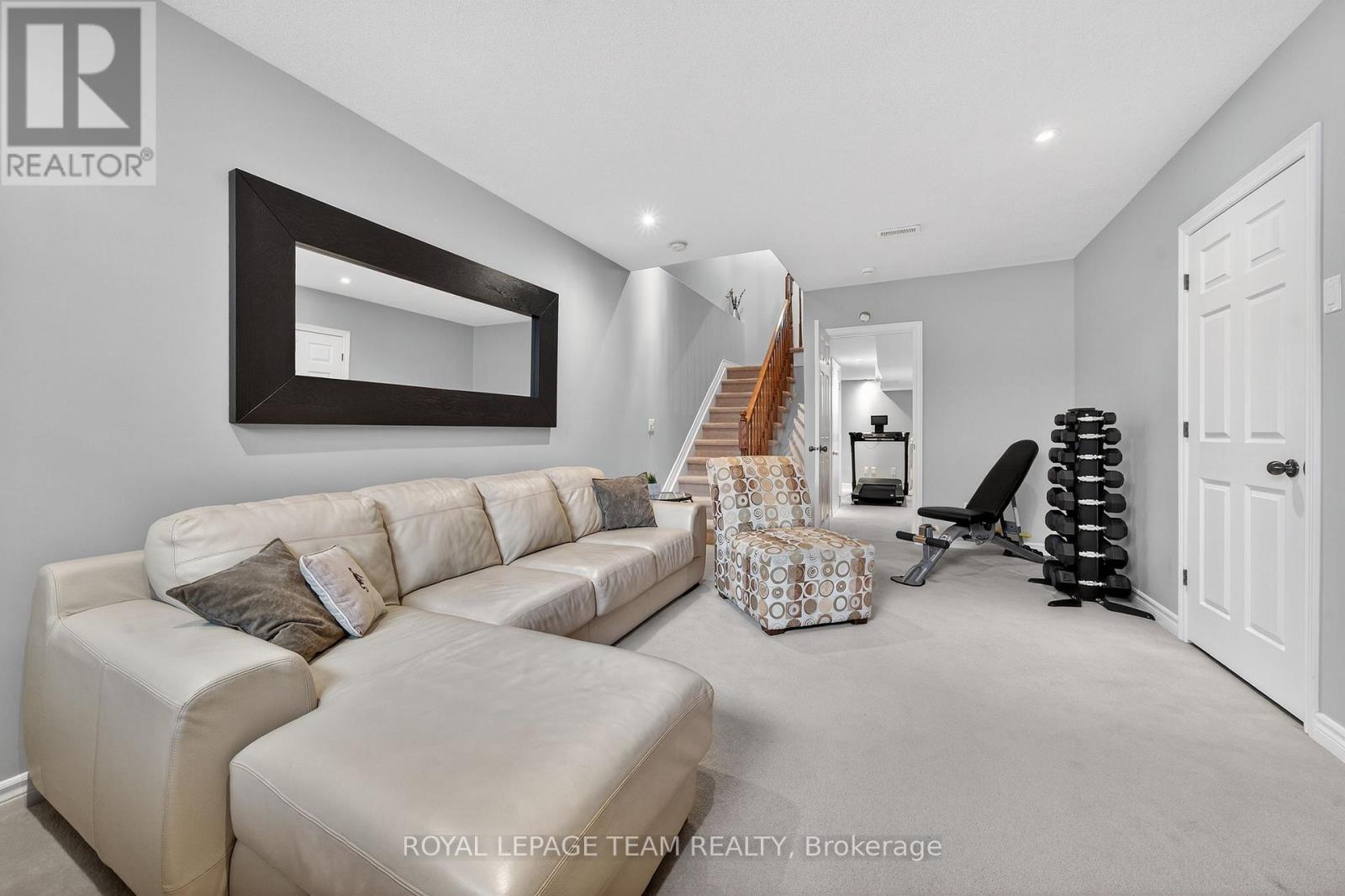 336 Glenbrae Avenue, Ottawa, Ontario  K2W 0C2 - Photo 35 - X12956770