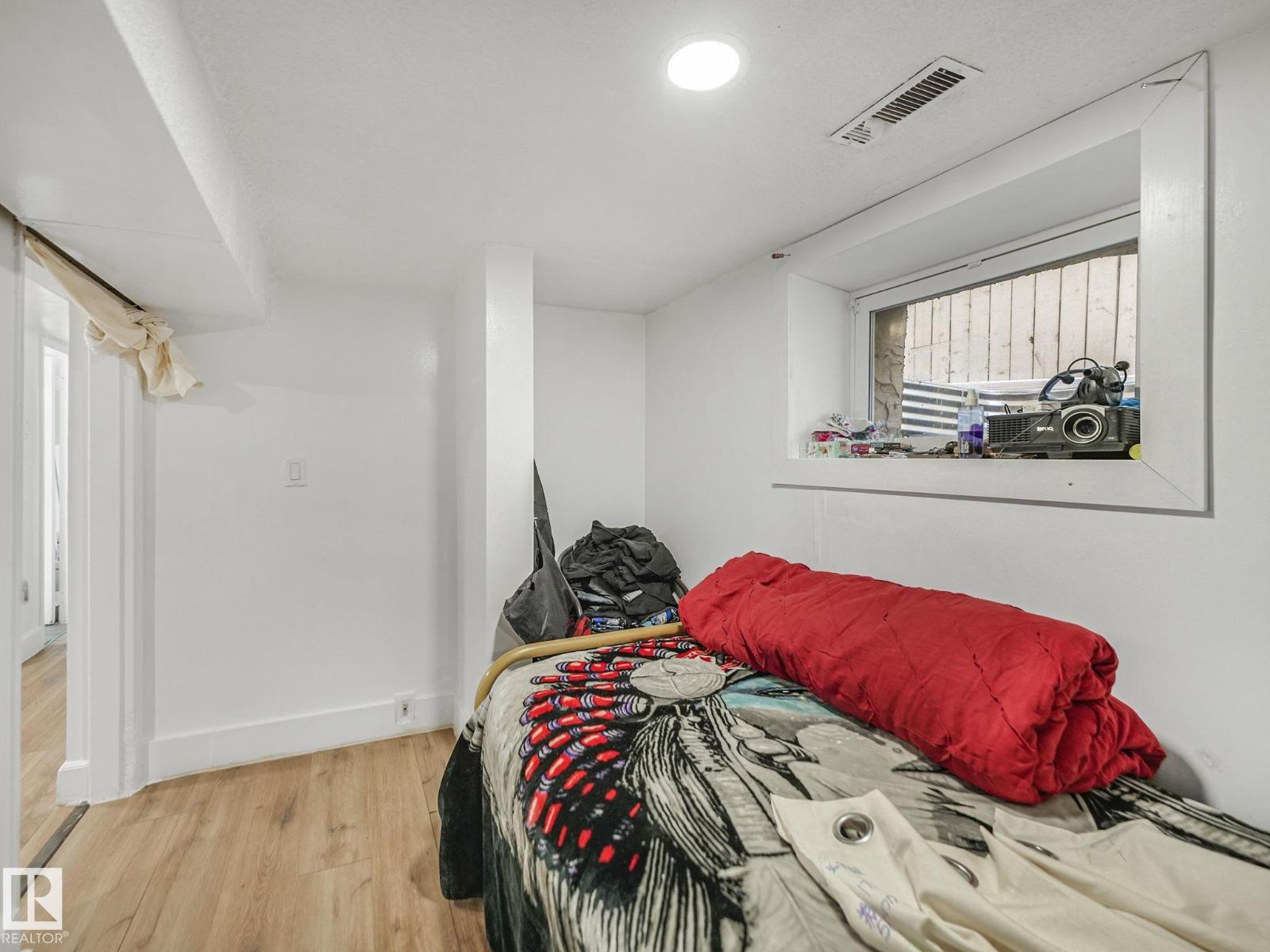 9632 106a Av Nw, Edmonton, Alberta  T5H 0T2 - Photo 31 - E4484259