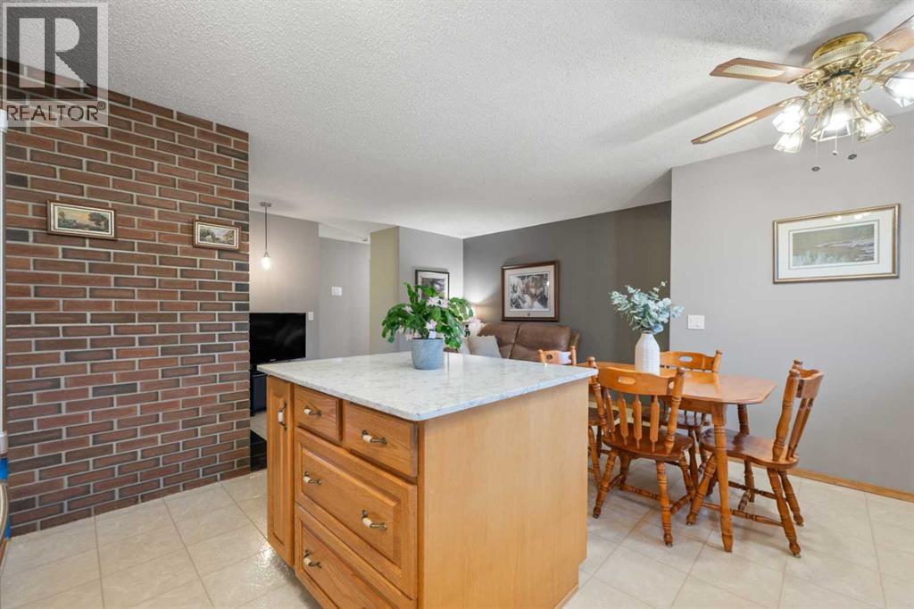 479 Templevale Drive NE, Calgary, Alberta  T1Y 4V3 - Photo 10 - A2300986