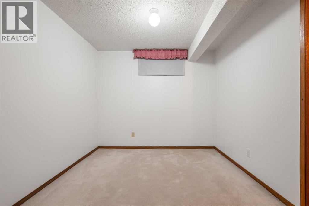 479 Templevale Drive NE, Calgary, Alberta  T1Y 4V3 - Photo 30 - A2300986