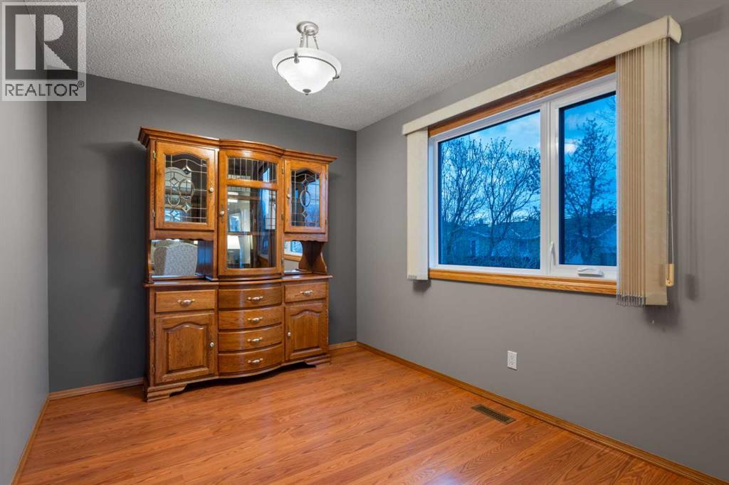 479 Templevale Drive NE, Calgary, Alberta  T1Y 4V3 - Photo 13 - A2300986