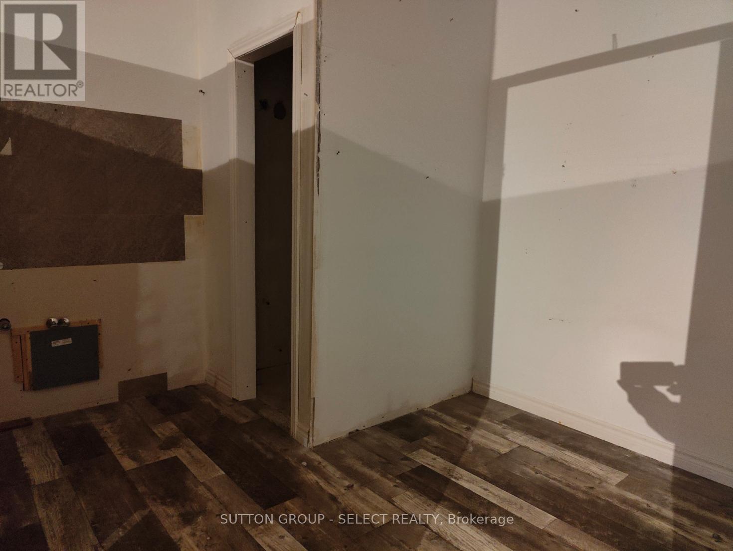 14 Clinton Street S, South Bruce, Ontario  N0G 2S0 - Photo 3 - X13045716