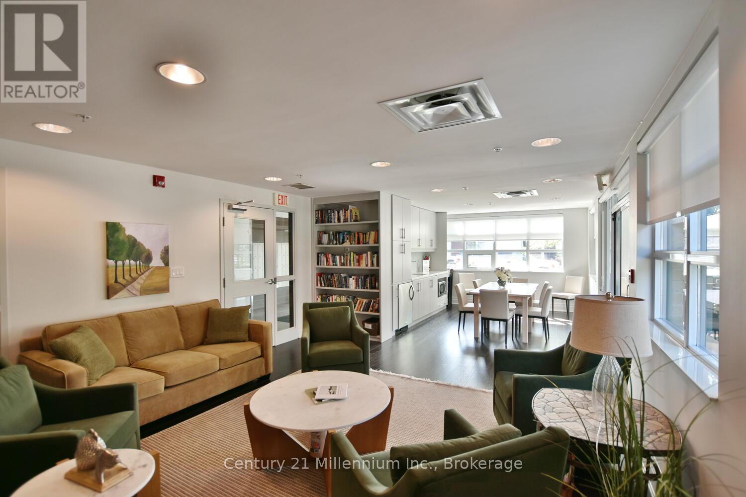 208 - 1 Shipyard Lane, Collingwood, Ontario  L9Y 0W2 - Photo 37 - S12905134