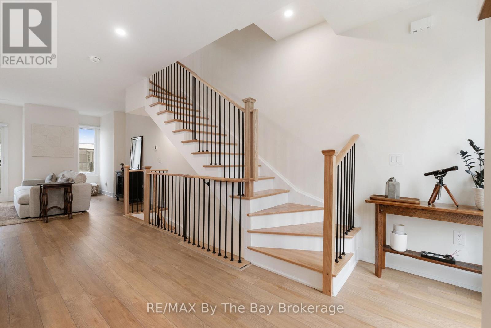 8 Bru Lor Lane, Orillia, Ontario  L3V 8P4 - Photo 22 - S13006468