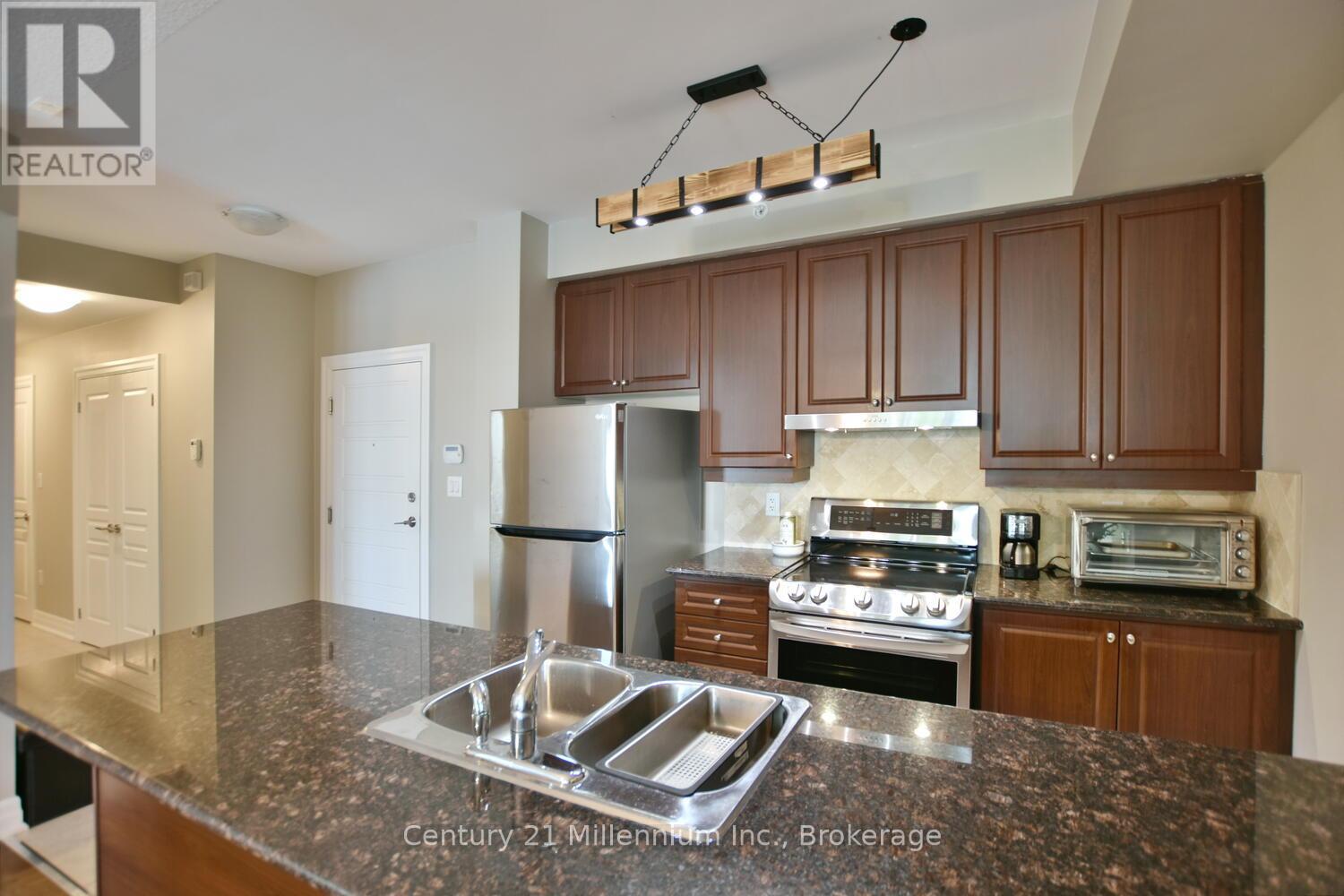 208 - 1 Shipyard Lane, Collingwood, Ontario  L9Y 0W2 - Photo 7 - S12905134